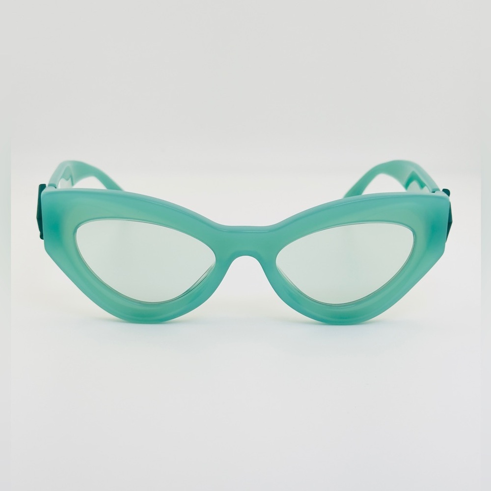 FENDI FF Diamonds Cat-eye women’s sunglasses FE401461 Light Green Frame - Picture 8 of 16